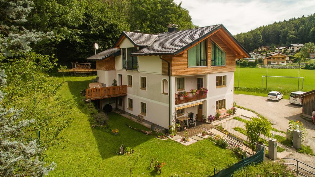 Ferienwohnung Oswald Fuschlsee ホーフ・バイ・ザルツブルク エクステリア 写真